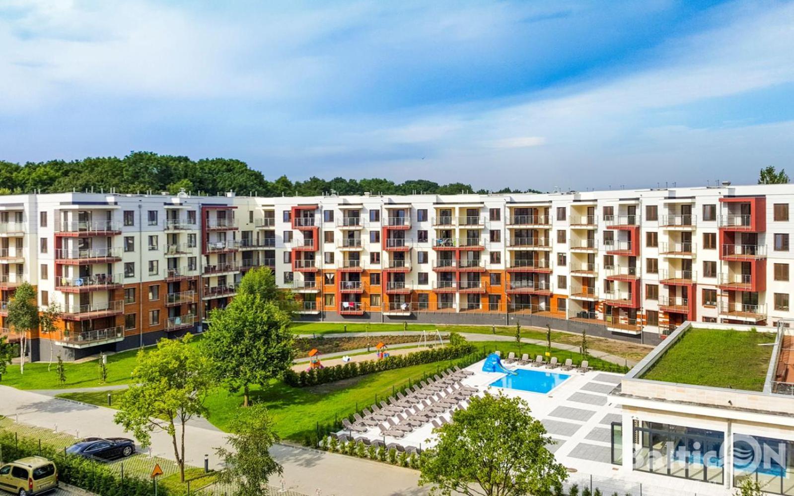 Apartamenty Balticon Polanki - Sauna, Fitness Inclusive - Basen Latem, Pool Im Sommer Колобжег Стая снимка